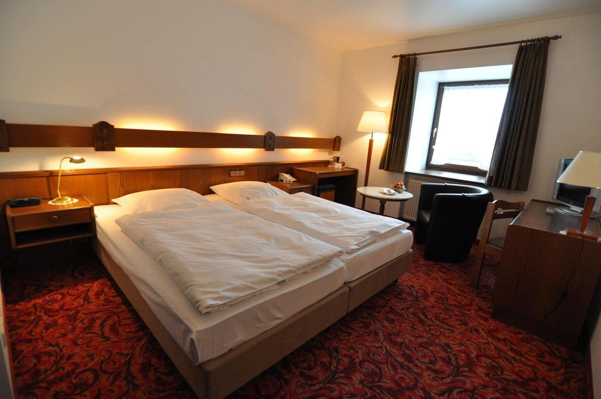 Hotel Jaegerhof 4*