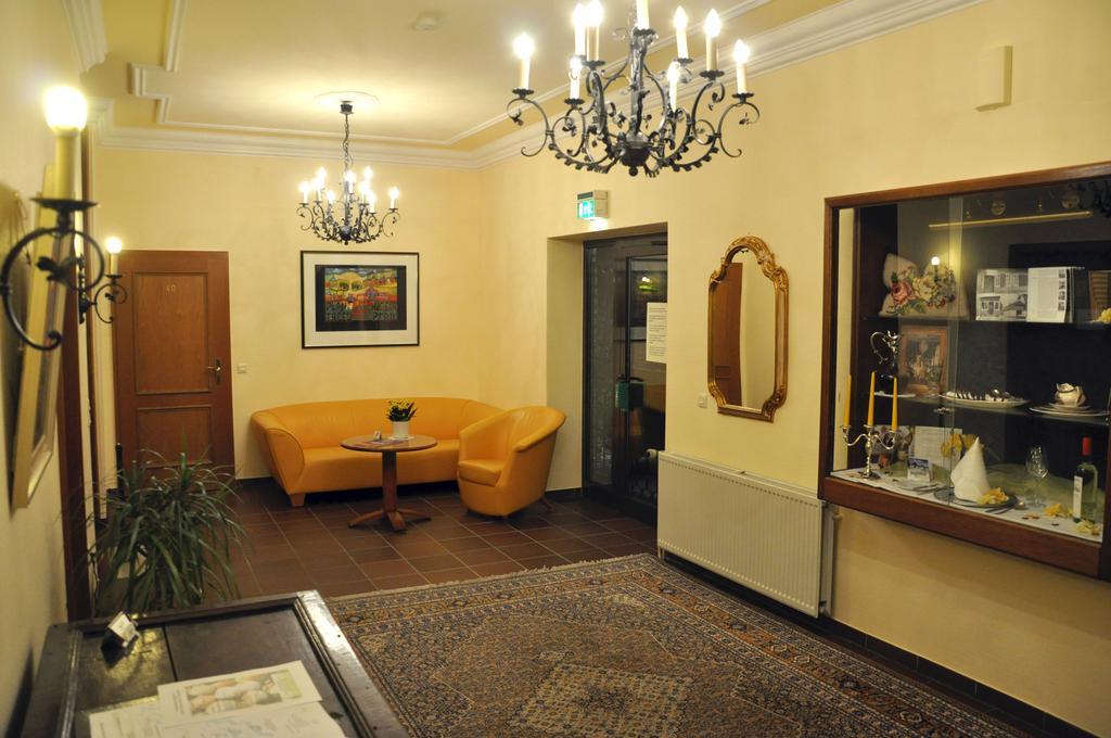 Jägerhof Hotel 4*