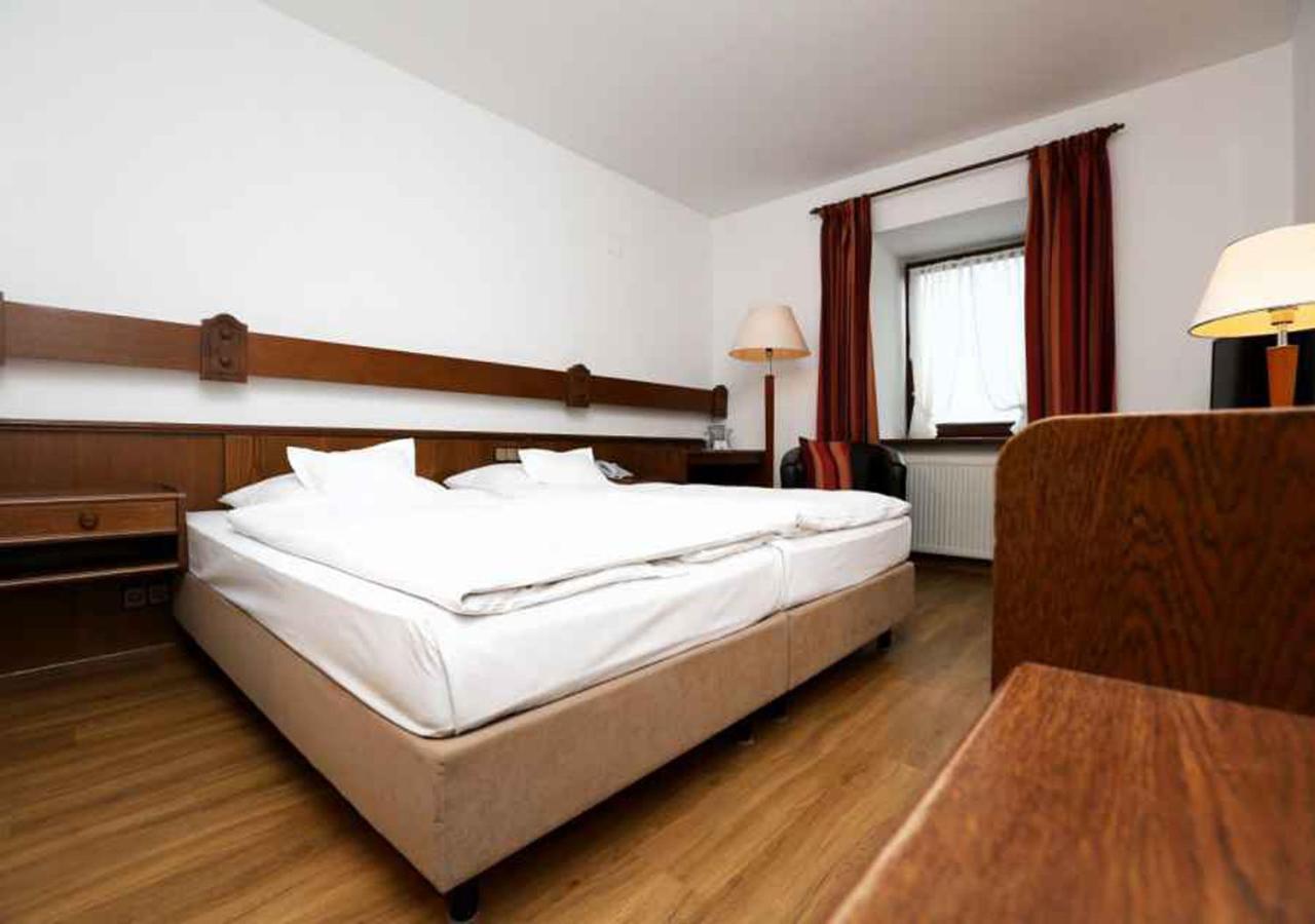 Jaegerhof Отель 4*